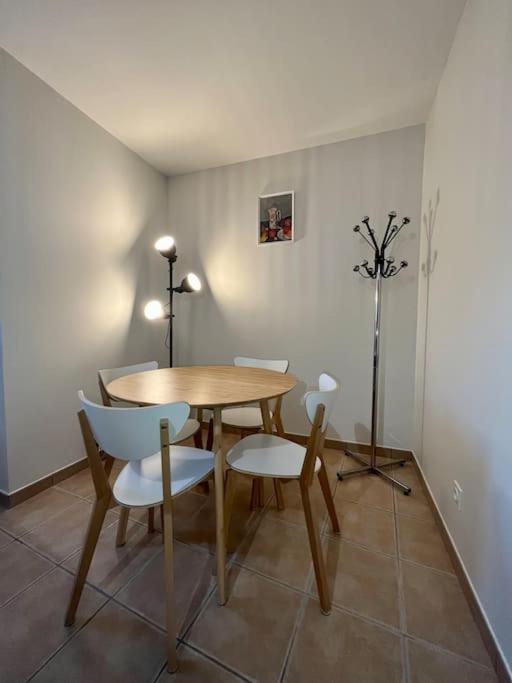 Superbe Appartement - Dabnb Лімож Екстер'єр фото